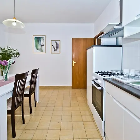 And Marija Апартаменти Хвар