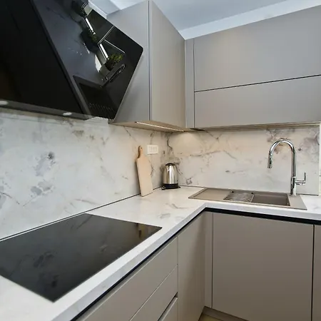 And Marija Appartement *