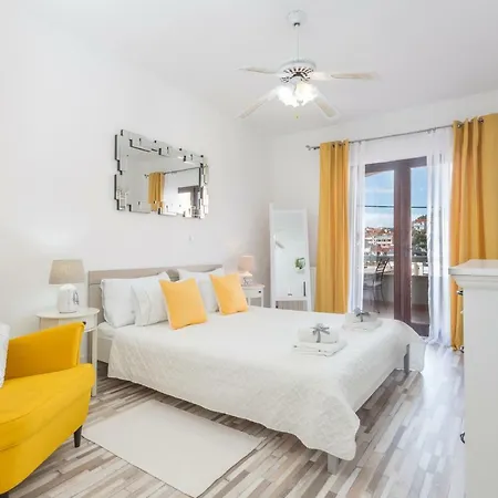 And Marija Apartment *