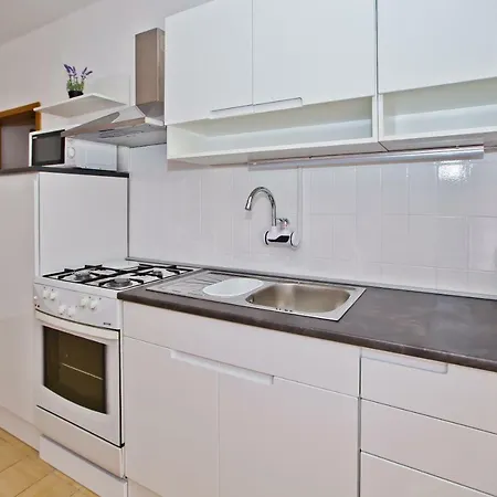And Marija Apartment *