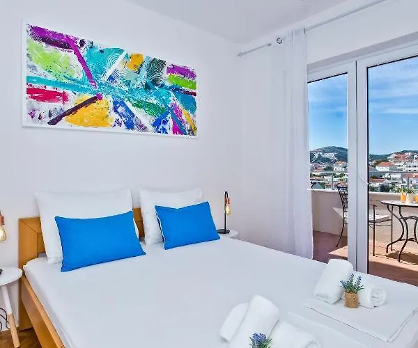 And Marija * Hvar Town