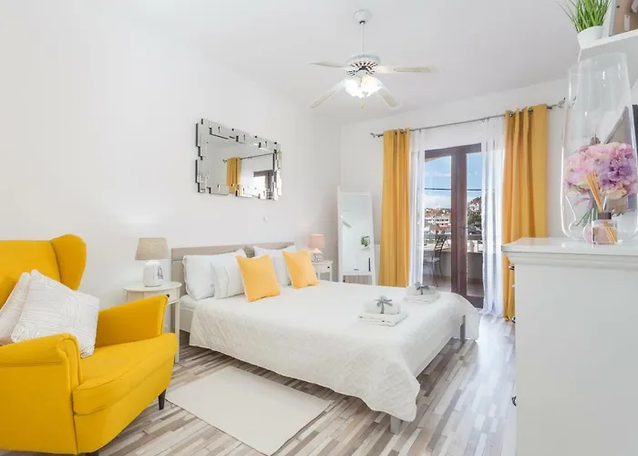 And Marija Appartement *