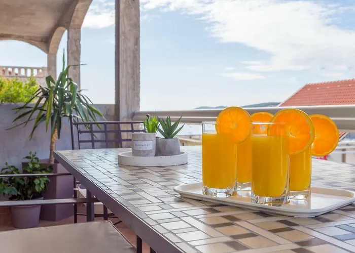 And Marija Hvar Town