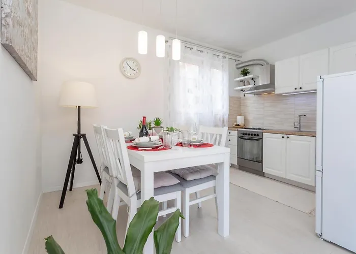 Appartement And Marija Hvar Town